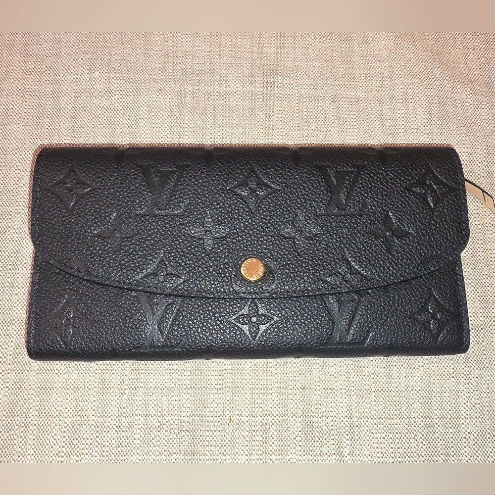 PRISTINE Pre-owned Louis Vuitton Black Emilie Wallet FULL SET!